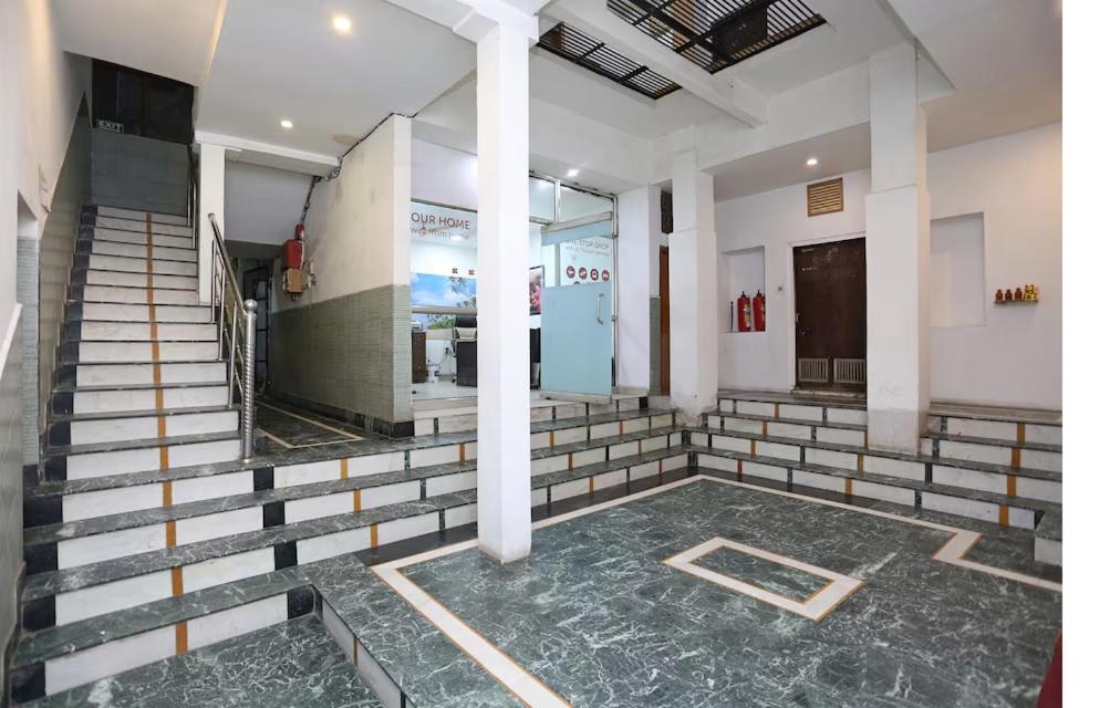 Vishal Hotel By Comfort Rooms Yeni Delhi Dış mekan fotoğraf